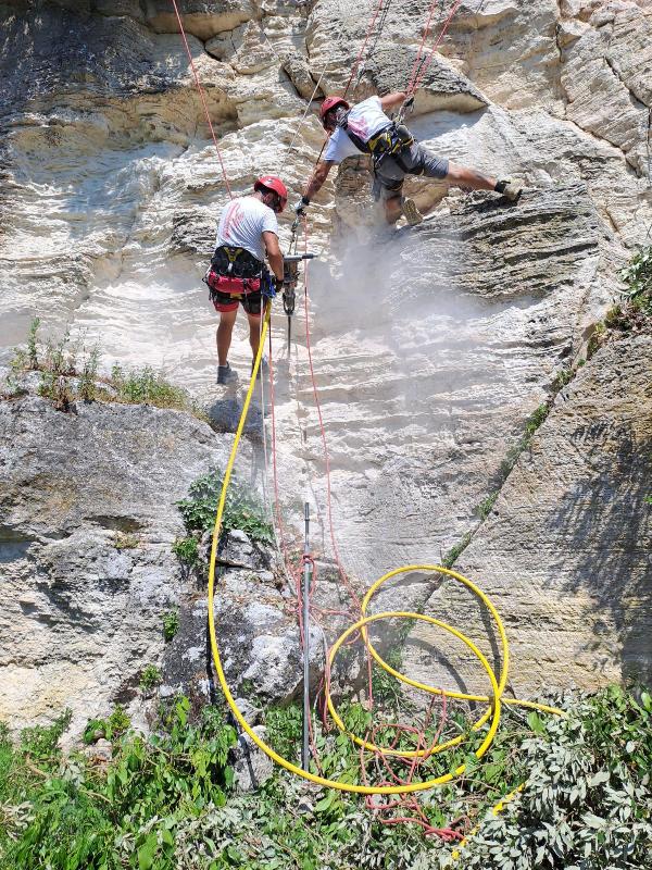 Images Acrobatic System