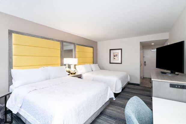 Images Hampton Inn & Suites Amelia Island-Historic Harbor Front