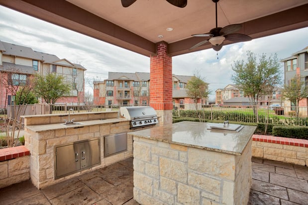 Images Platinum Castle Hills