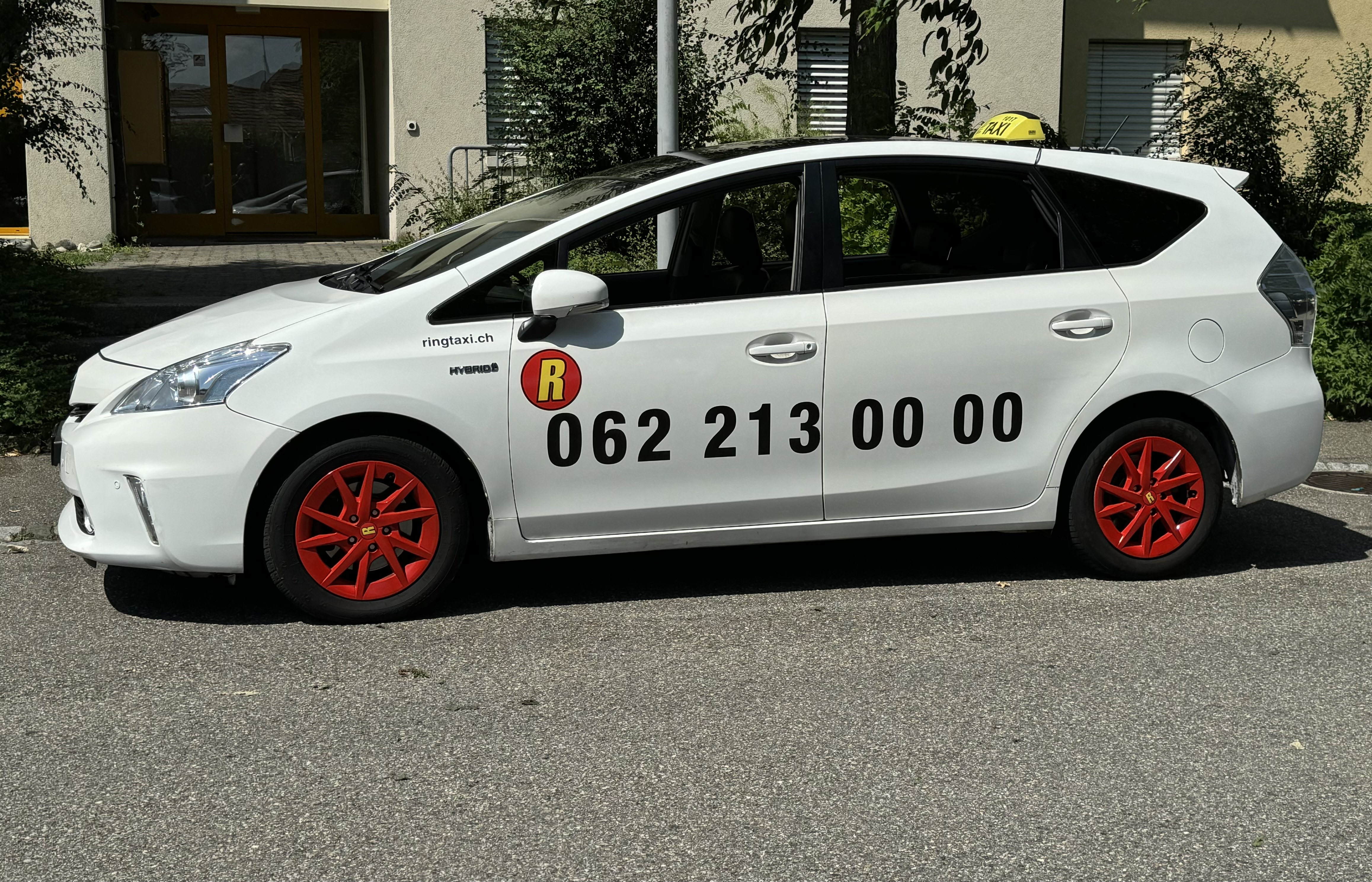 Bilder AAA Ring Taxi & Transport GmbH