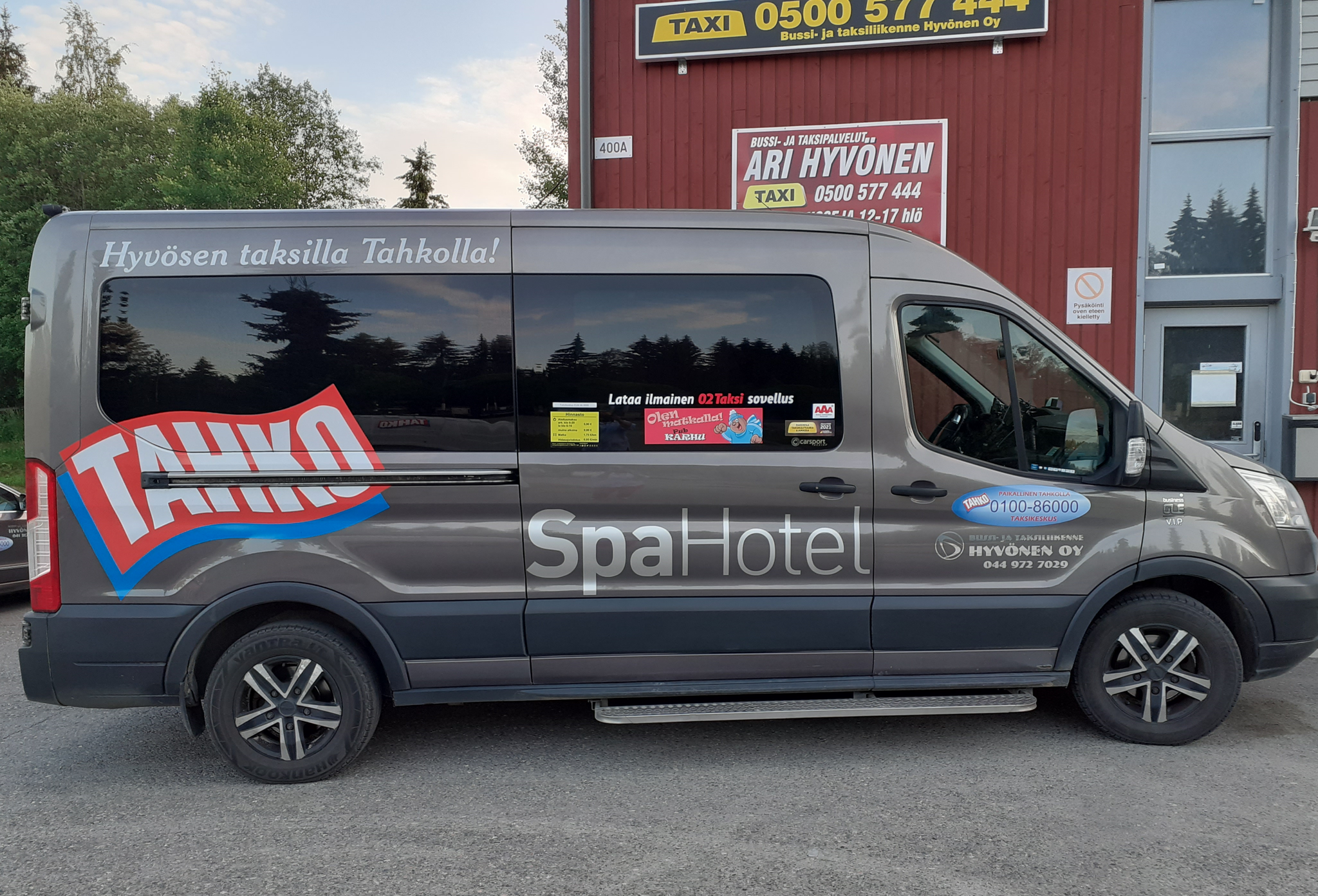 Images Bussi- ja Taksiliikenne Hyvönen Oy