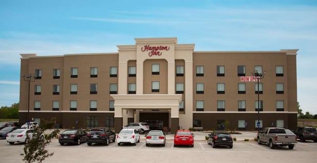Images Hampton Inn McPherson
