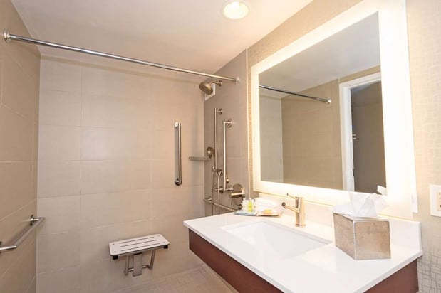 Images DoubleTree Suites by Hilton at The Battery Atlanta