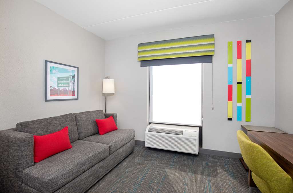 Guest room