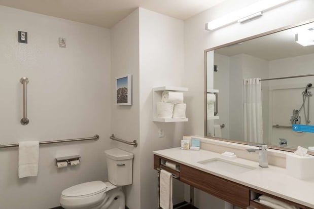 Images Hampton Inn & Suites Xenia Dayton