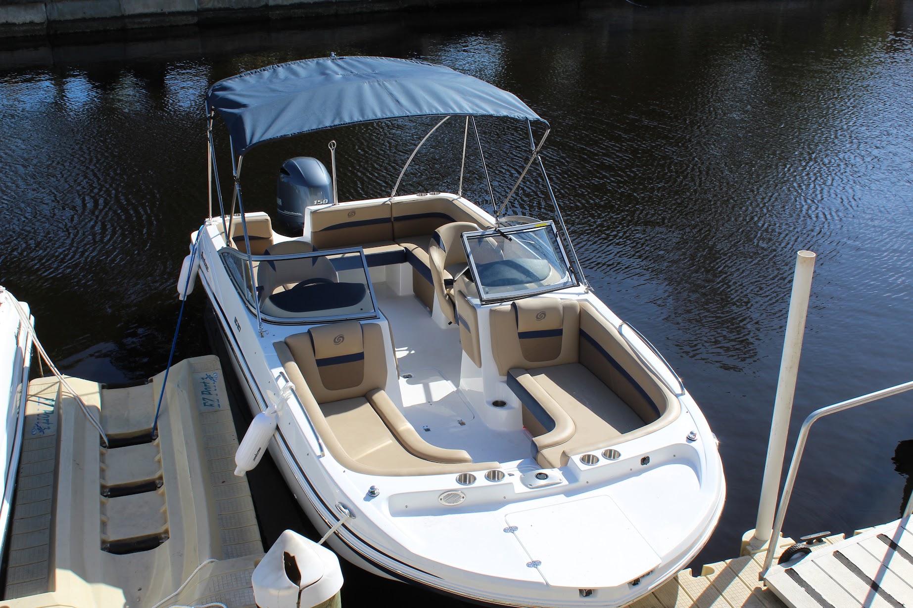 Paradise Boat Rentals