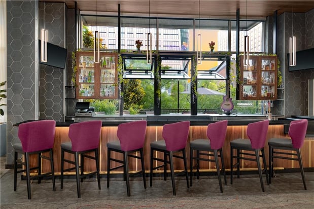 Images Hilton Garden Inn Nashville Downtown/Convention Center