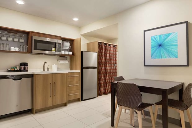 Images Home2 Suites by Hilton Portland Airport OR