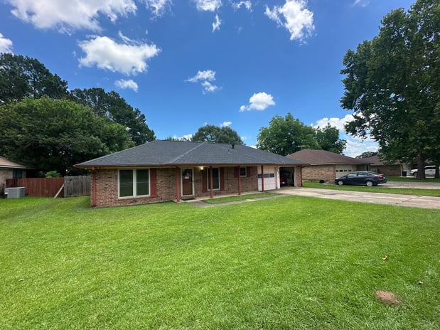 Images Near Me Roofing & Contracting