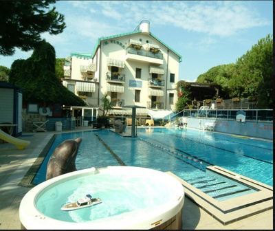 Images Hotel Flora