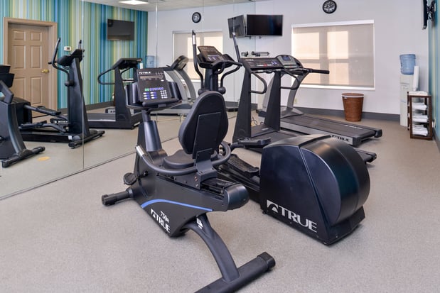 Images Holiday Inn Express & Suites St. Louis West-O'Fallon by IHG