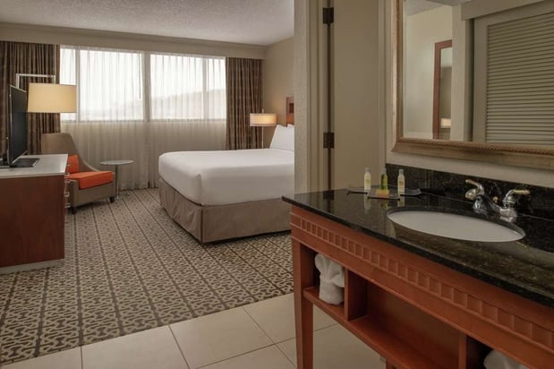 Images DoubleTree Suites by Hilton Hotel Seattle Airport - Southcenter