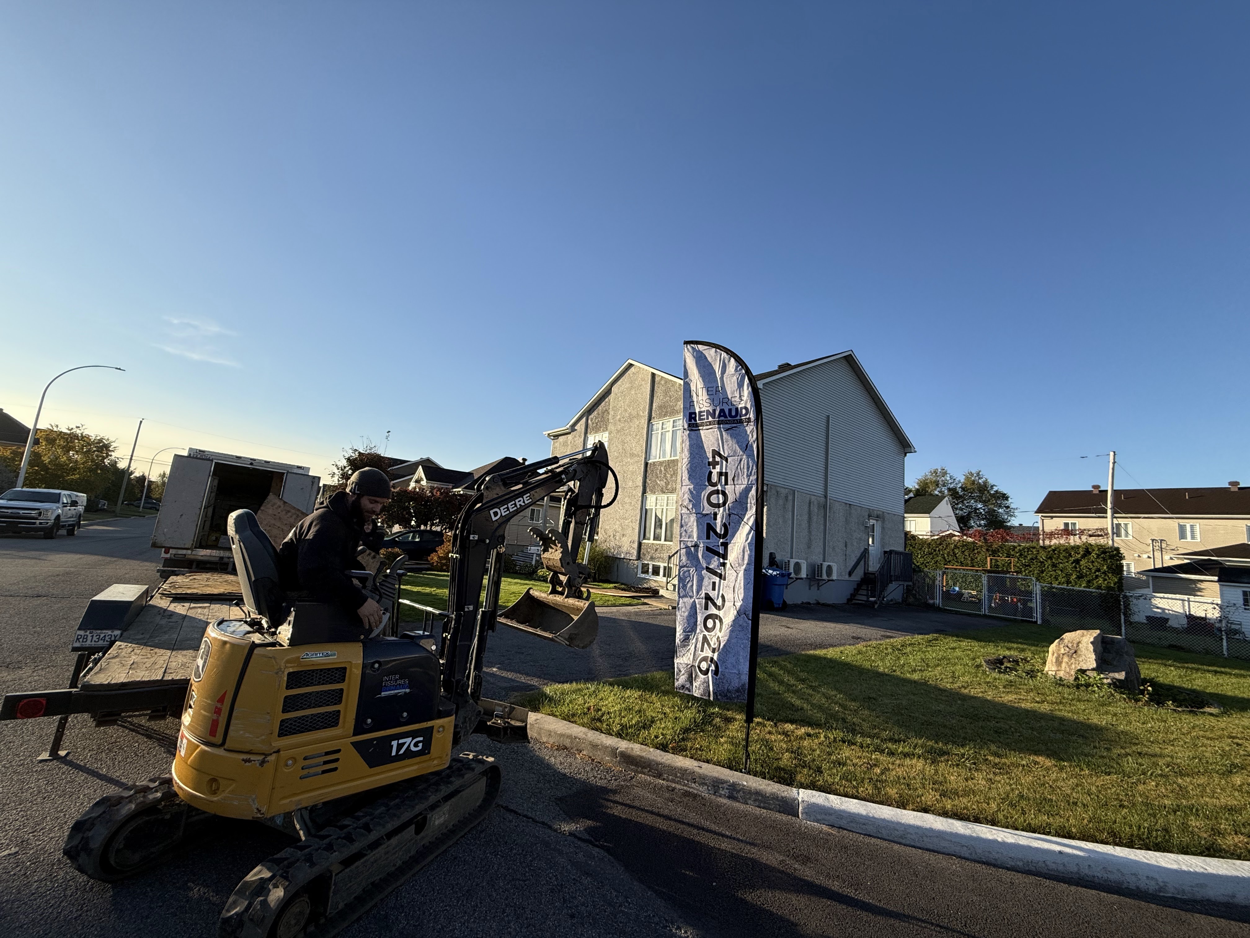 Images Inter-Fissures Renaud - Drain Français