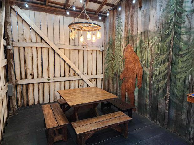 Images Toad's BARn & Grill