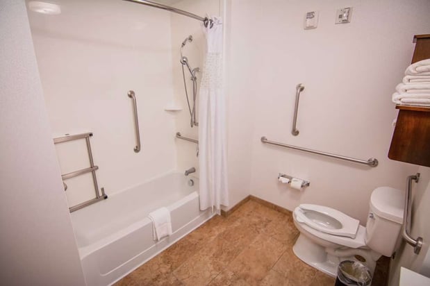 Images Hampton Inn & Suites Dallas/Frisco North-FieldhouseUSA