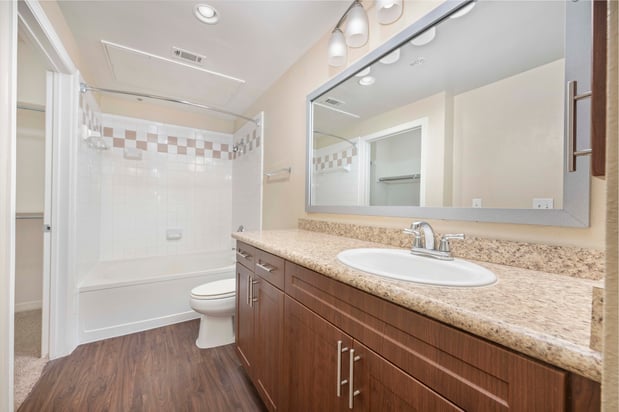 Images MAA Addison Circle