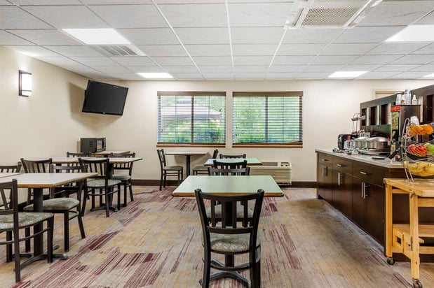 Images Best Western Plus Berkshire Hills Inn & Suites
