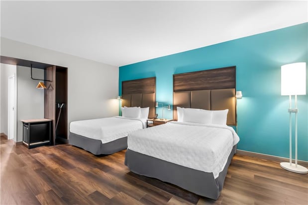 Images Tru by Hilton Pensacola I-10 North Davis Highway