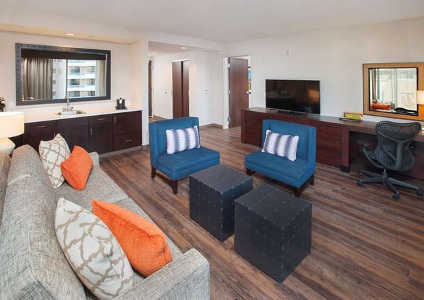 Images Hilton Garden Inn Burbank Los Angeles