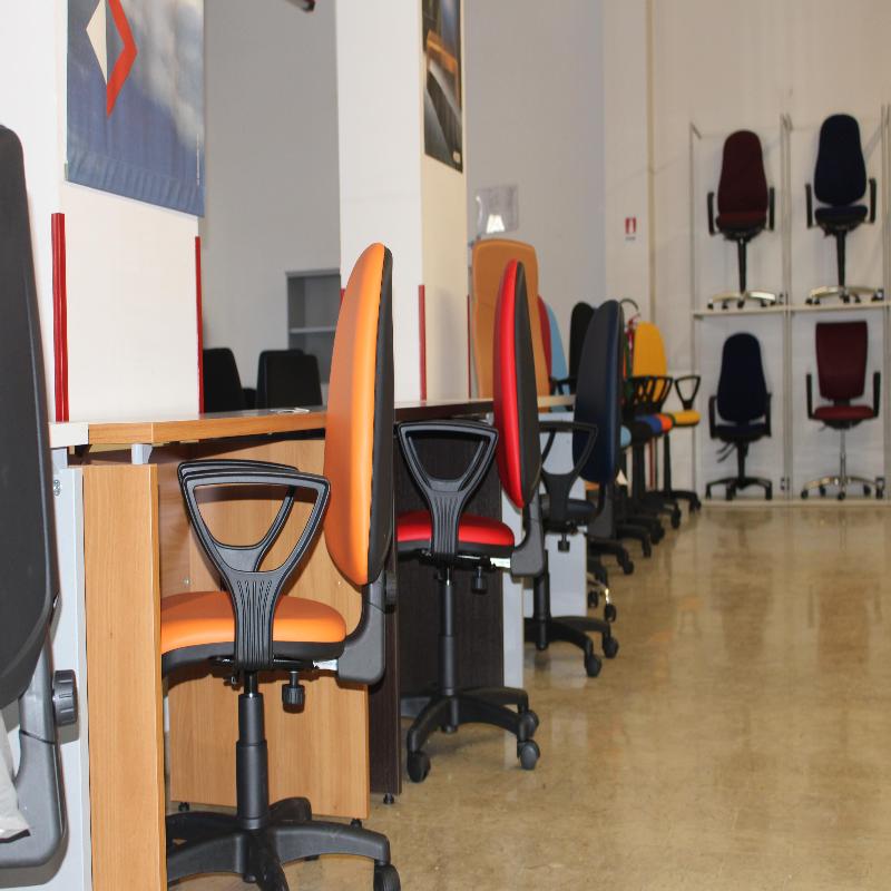 Images Arreduffici - Mobili per Ufficio - Fotocopiatrici Vendita e Noleggio