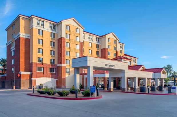 Images Hilton Garden Inn Scottsdale Old Town