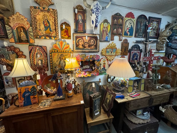 Images Stephen's A Consignment Gallery