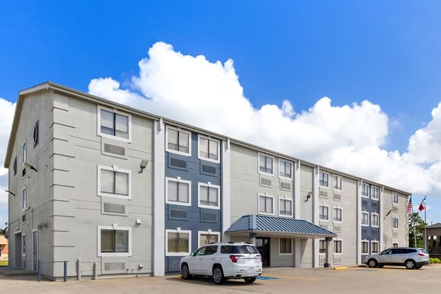 Images SureStay by Best Western Groves