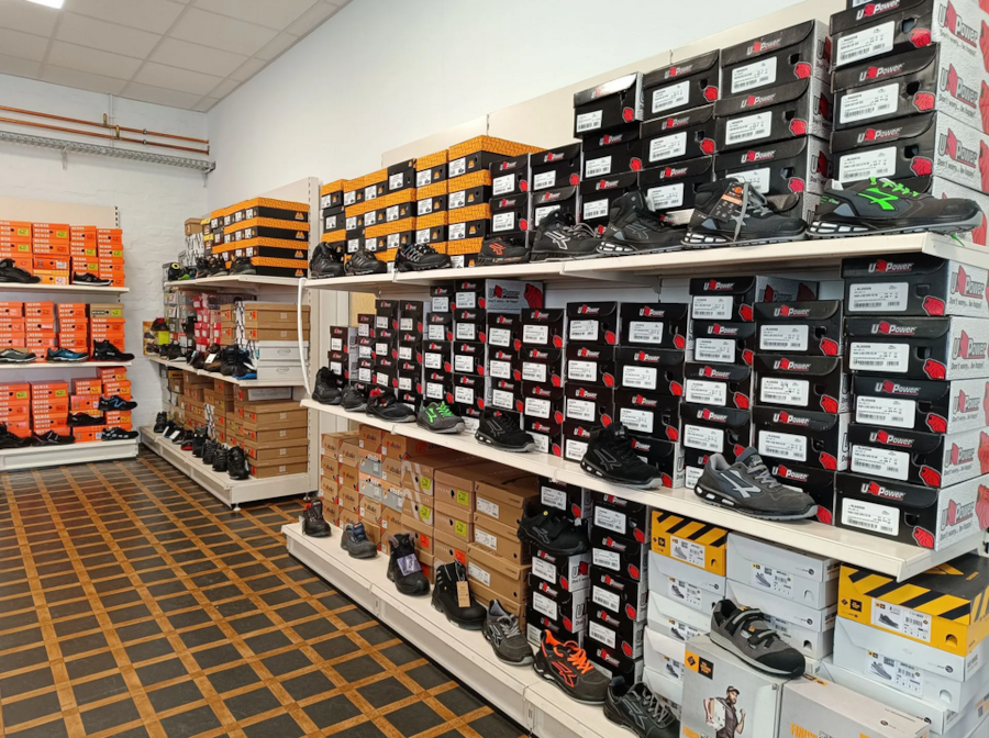 REL-Handel Arbeitsschutzausrüstung & Berufskleidung, Seestraße 23a in Coswig