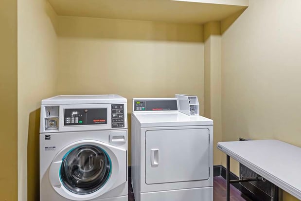 Images Best Western Plus Thornburg Inn & Suites