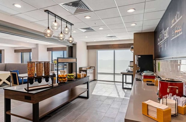 Images Hampton Inn Colorado Springs Northeast