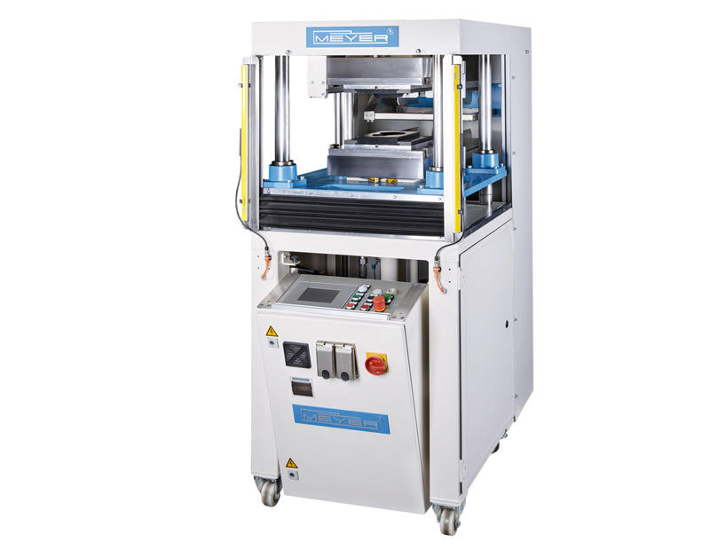 Maschinenfabrik Herbert Meyer GmbH, Herbert-Meyer-Strasse 1 in Rötz