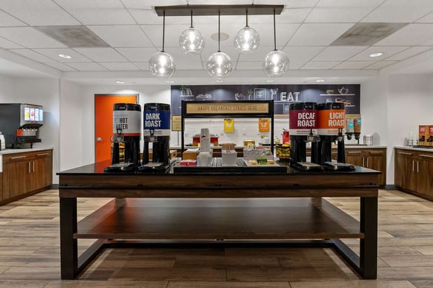 Images Hampton Inn & Suites Lake George