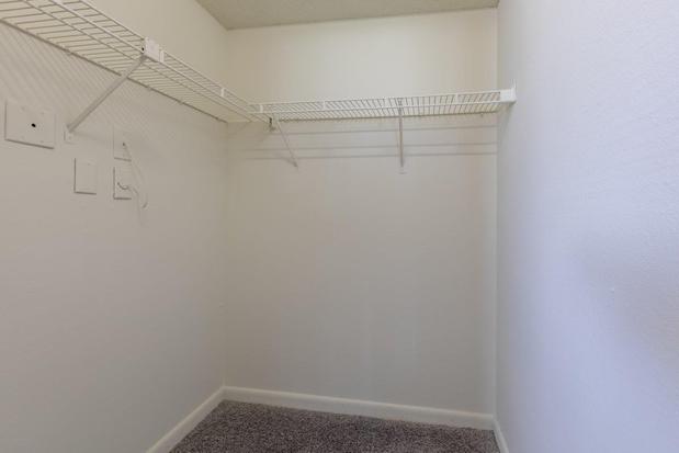 Images Stonesthrow Apartment Homes