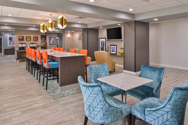 Images Hampton Inn Emporia