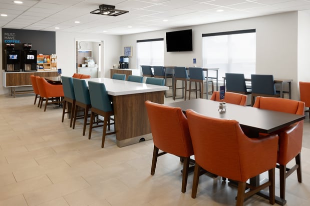 Images Holiday Inn Express & Suites Wyomissing by IHG