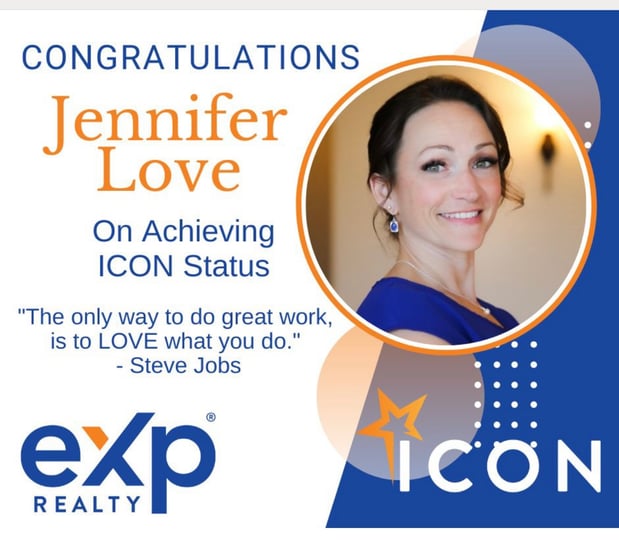 Images Jennifer Kelly, Broker and REALTOR