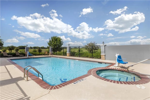 Images Best Western Plus Fort Worth Forest Hill Inn & Suites