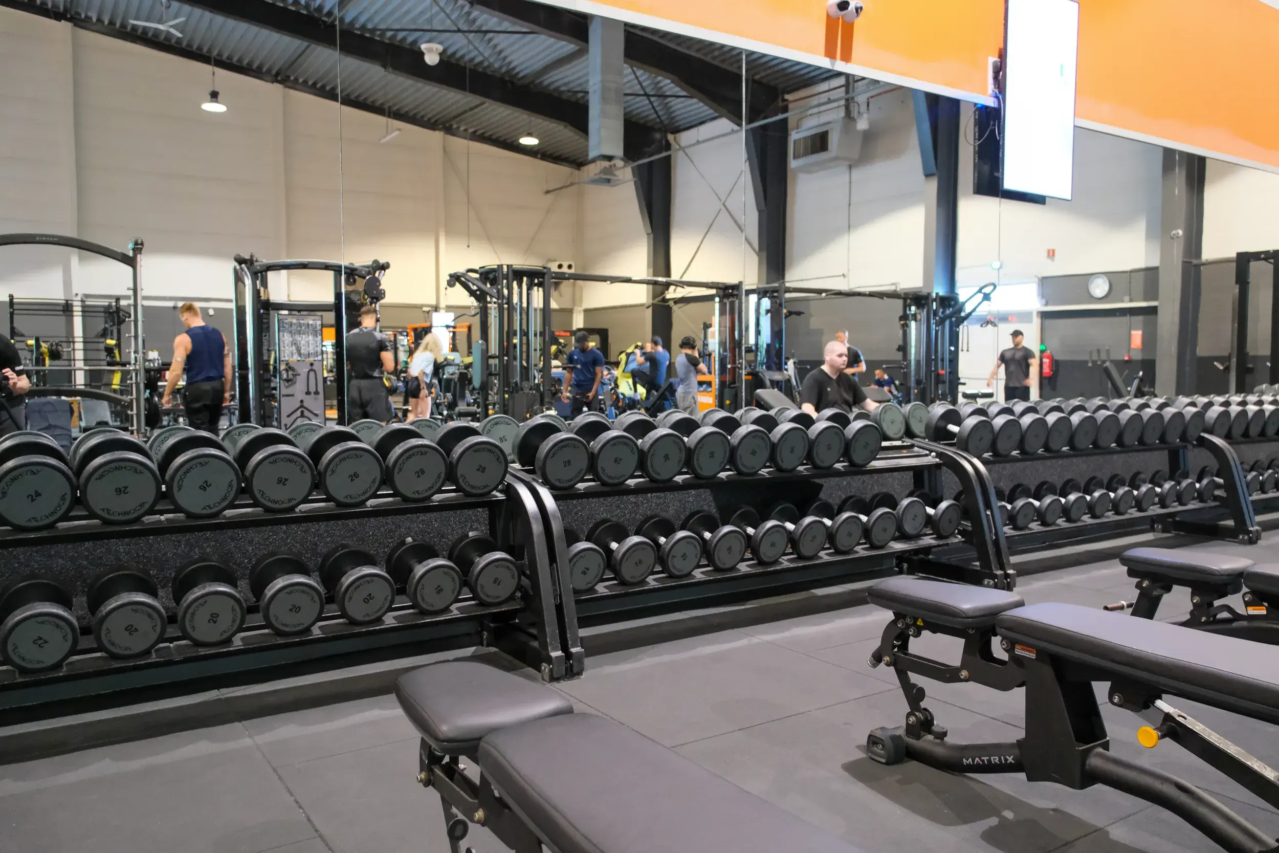 Foto's Basic-Fit 24/7