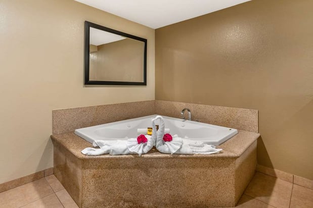 Images Best Western Plus Wine Country Inn & Suites