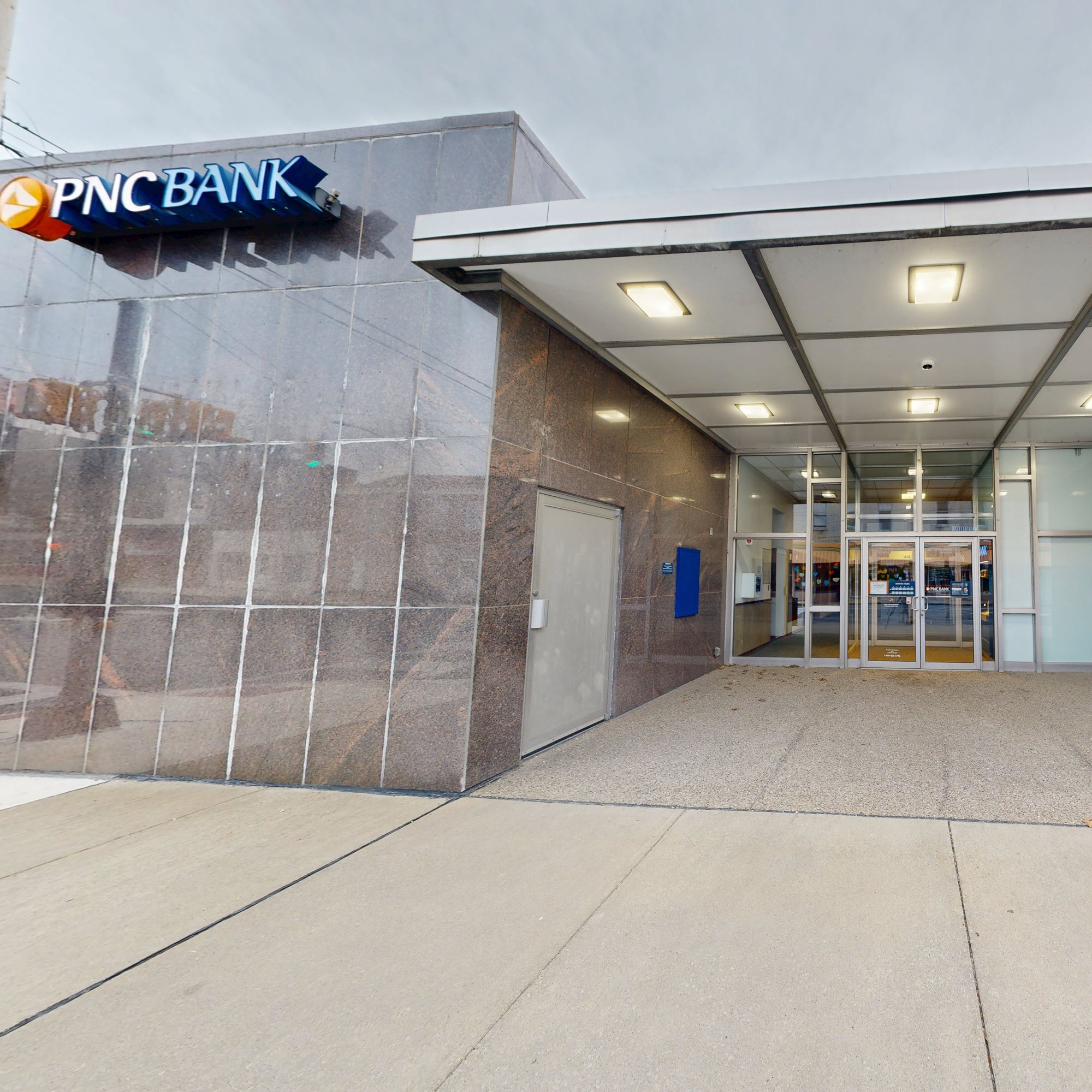 PNC Bank Waynesburg - Waynesburg, PA 