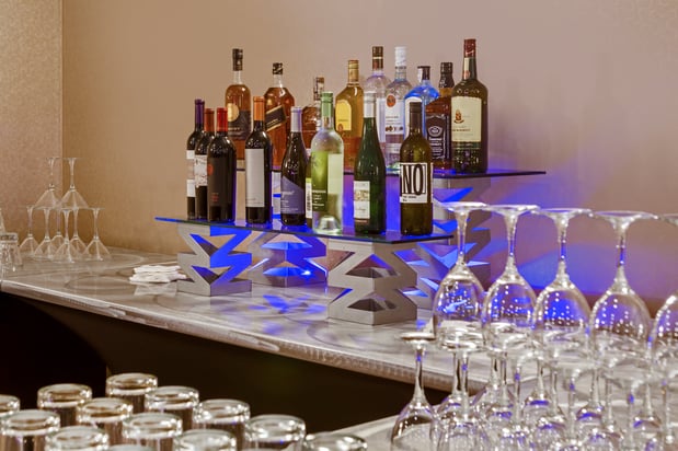 Images Crowne Plaza Milwaukee South by IHG