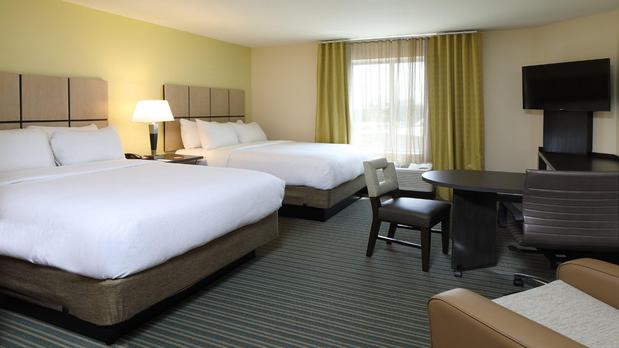 Images Candlewood Suites Newark South - University Area by IHG