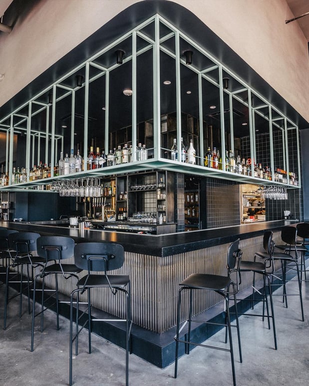 Images Chasin' Tails: Seafood that Celebrates!