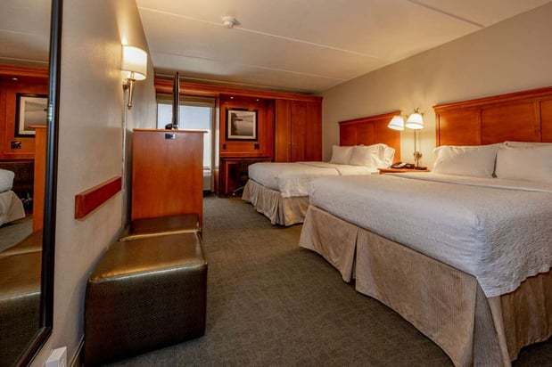 Images Hampton Inn Wheeling