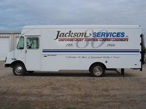 Images Jackson Services, Inc.