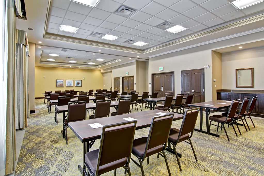 Images Hampton Inn & Suites by Hilton Saskatoon Airport
