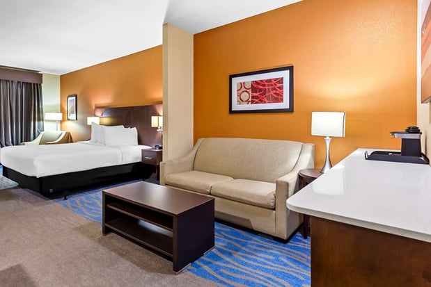 Images Best Western St. Louis Airport North Hotel & Suites
