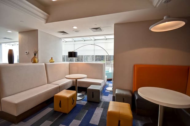 Images Hampton Inn NY-JFK