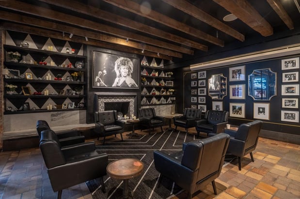 Images Artie's Backroom & Rooftop