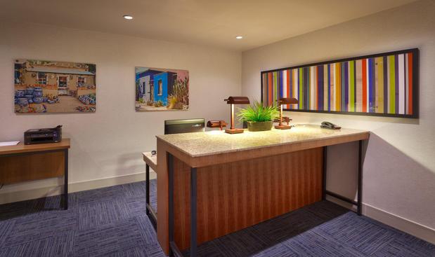 Images Holiday Inn Express & Suites Phoenix West - Buckeye, an IHG Hotel